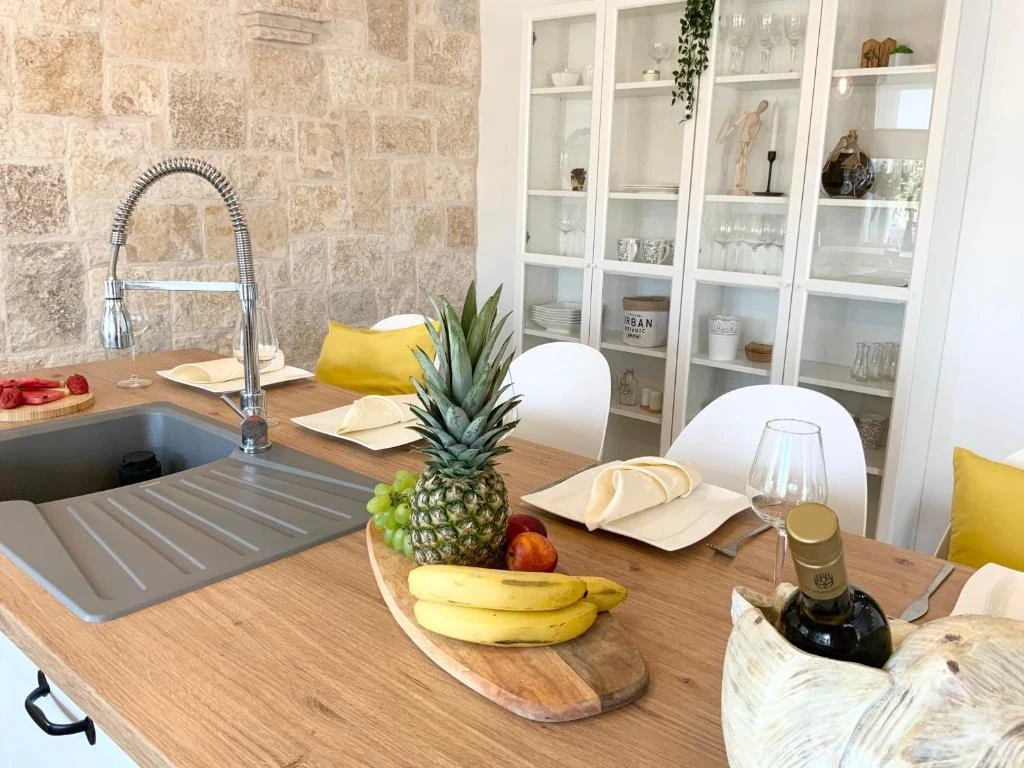 Kitchen & Living room photo 5