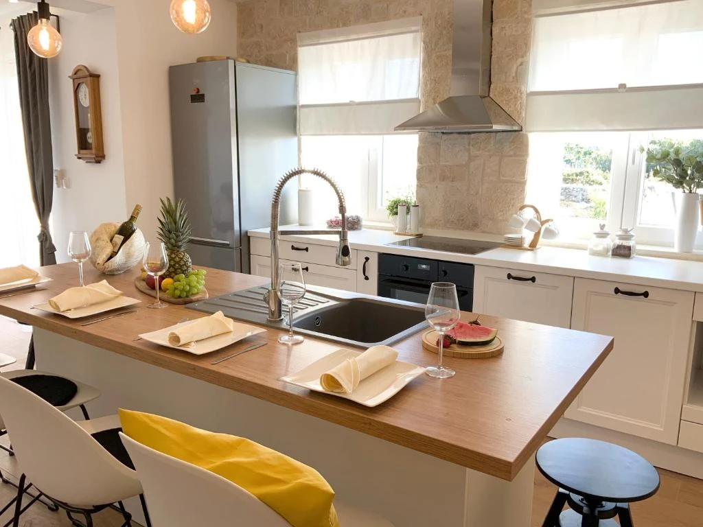 Kitchen & Living room photo 7