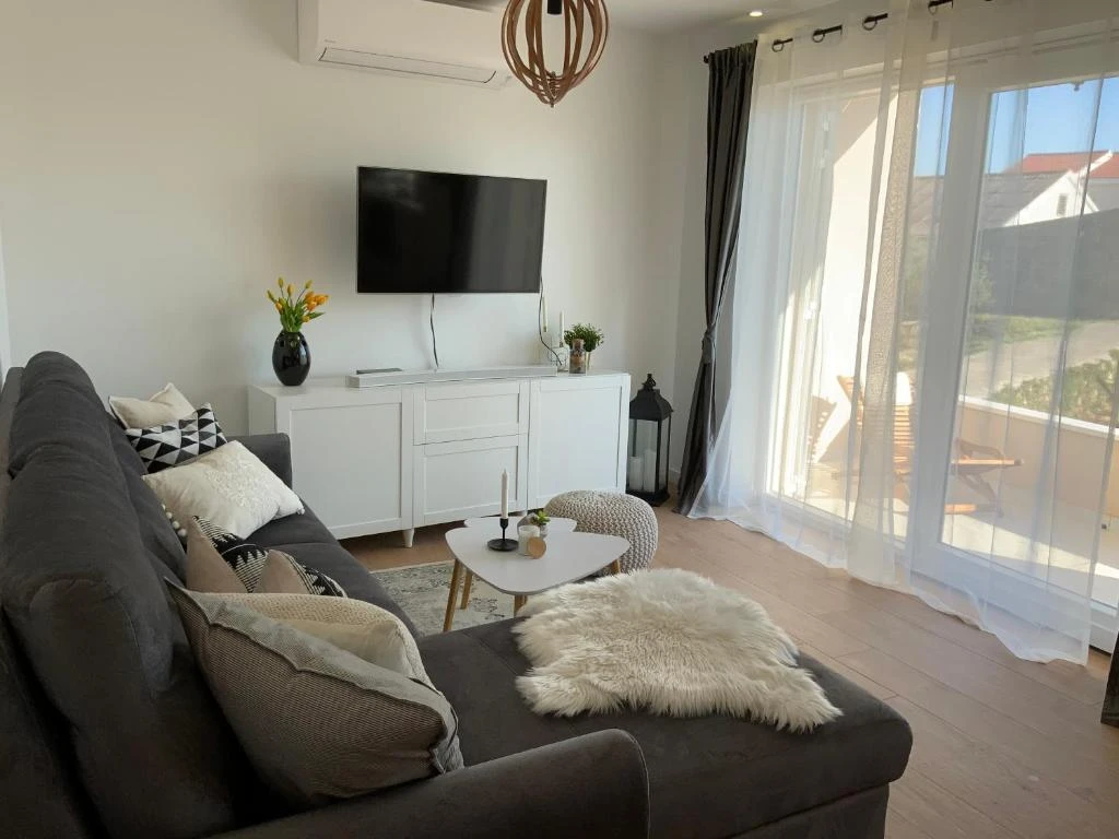 Kitchen & Living room photo 14